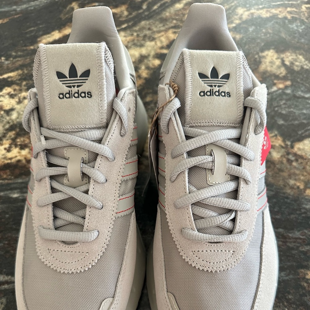 Adidas Retropy F2 GW9361